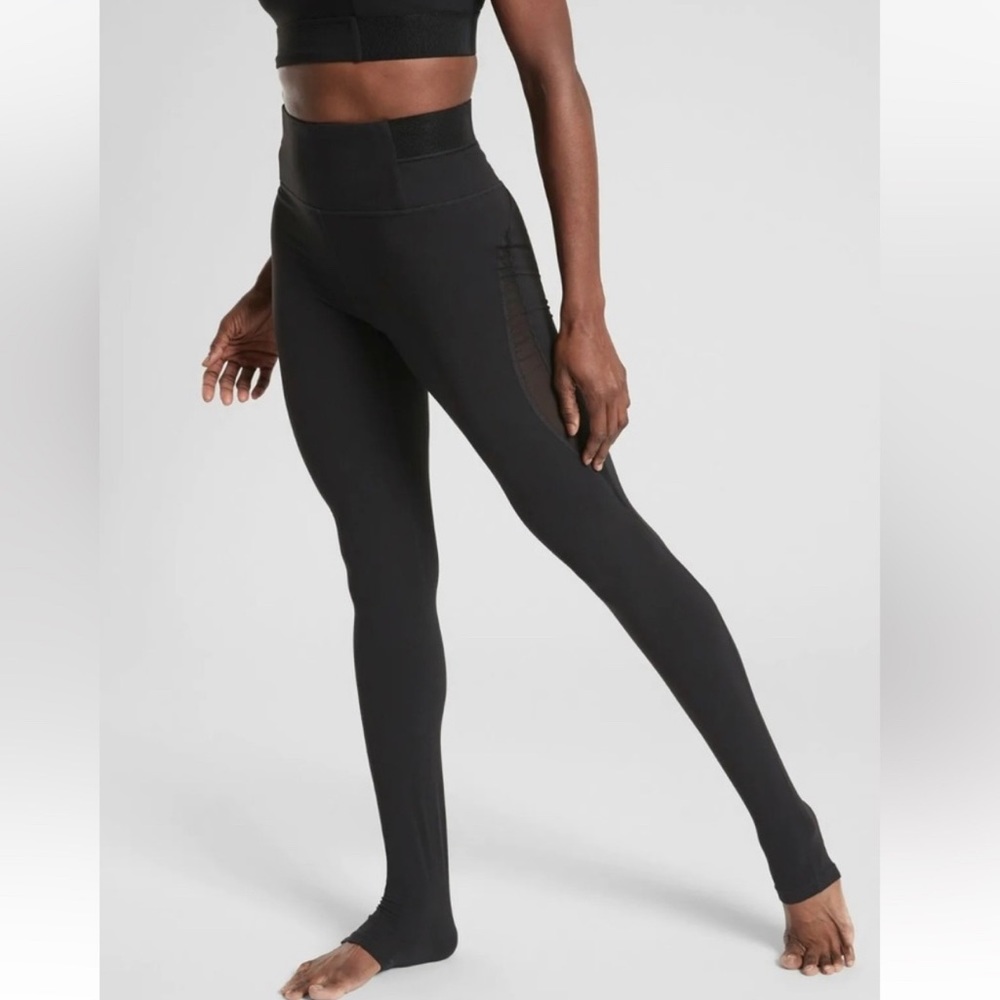 Athleta Aurora Heel Tight